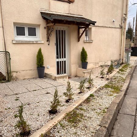 T2 Cosy / Quartier Calme / Magasins D'Usine A Proximite Apartment Saint-Julien-les-Villas Екстериор снимка